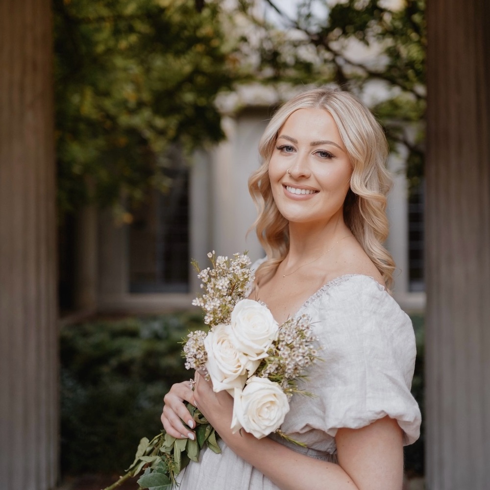 Meet your Posher, Alexxa